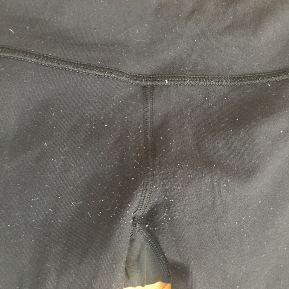 Lululemon Black Capri Yoga Pants - Picture 3 of 6